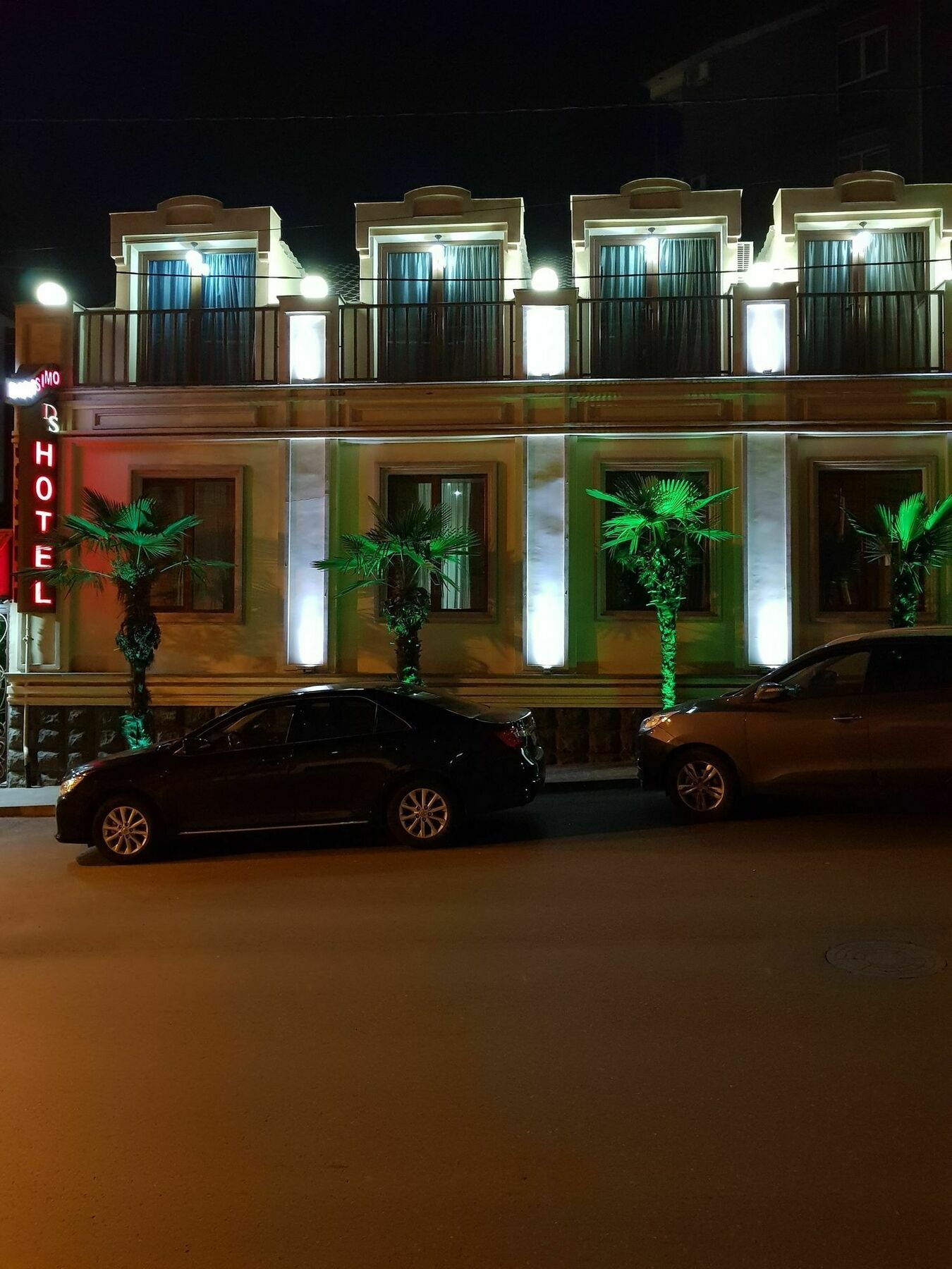 Danisimo Hotel Tbilisi Buitenkant foto