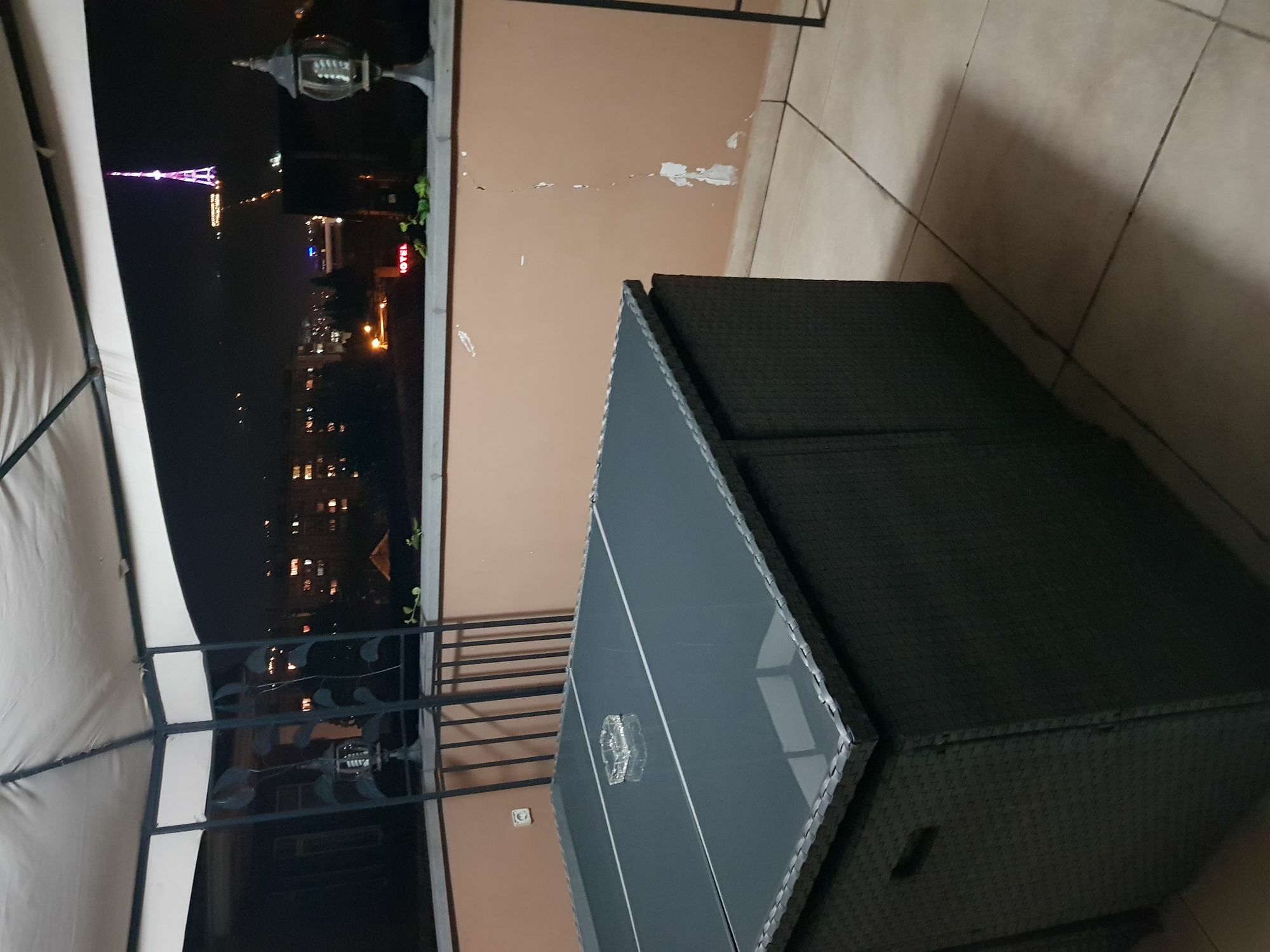 Danisimo Hotel Tbilisi Buitenkant foto
