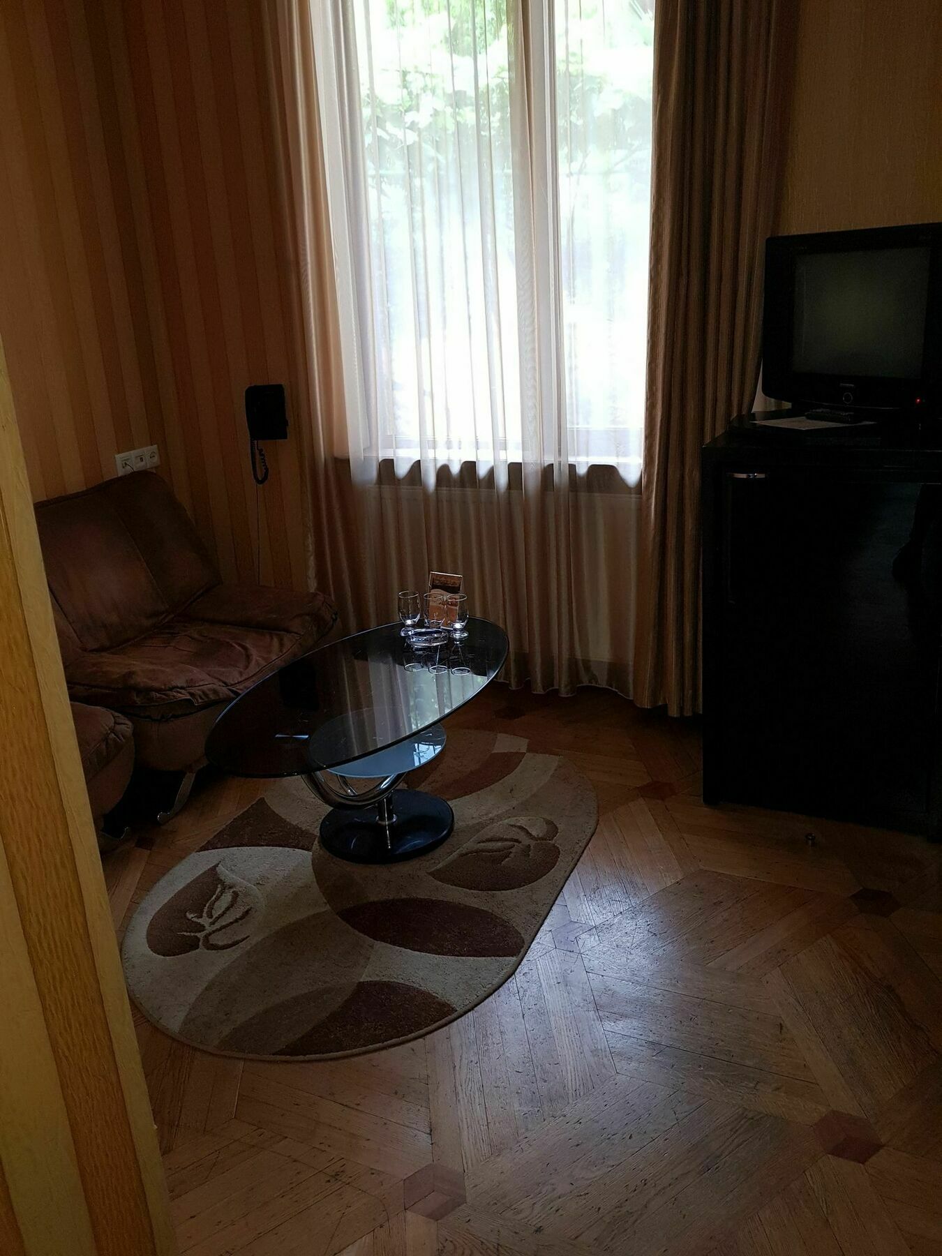 Danisimo Hotel Tbilisi Buitenkant foto